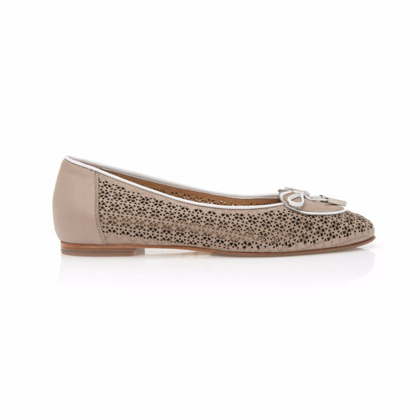 Beige and White Leather Heart Shaped Ballet Flat